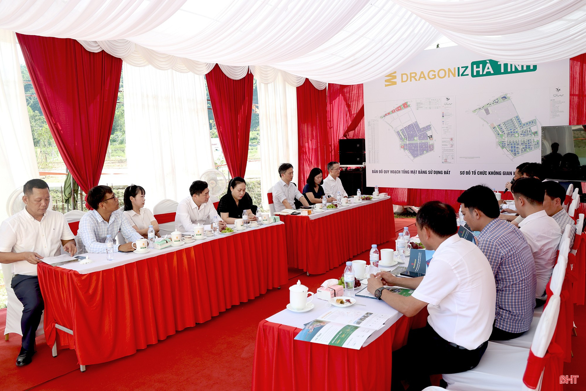 DragonGroup đón tiếp và làm việc với Đoàn công tác JETRO tại DragonIZ Hà Tĩnh